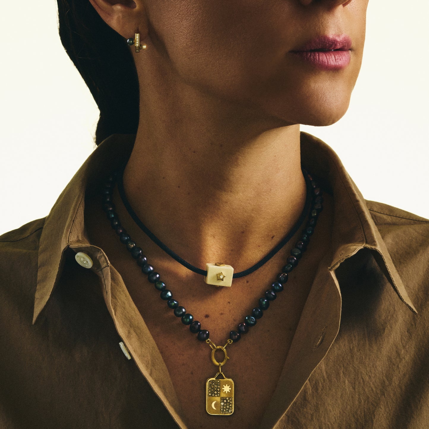 #3 Nut Diamonds B&W Pearls Earrings