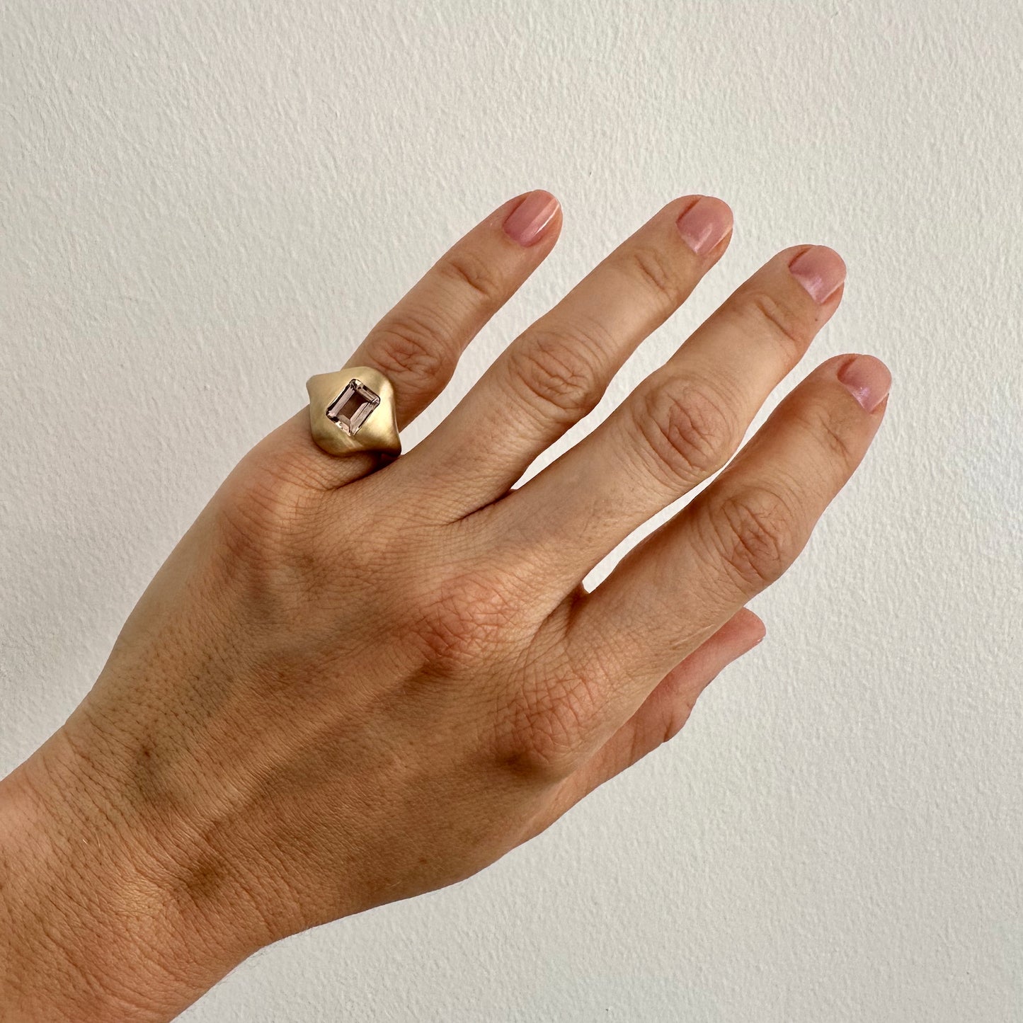 Pebble Octagon Morganite Ring
