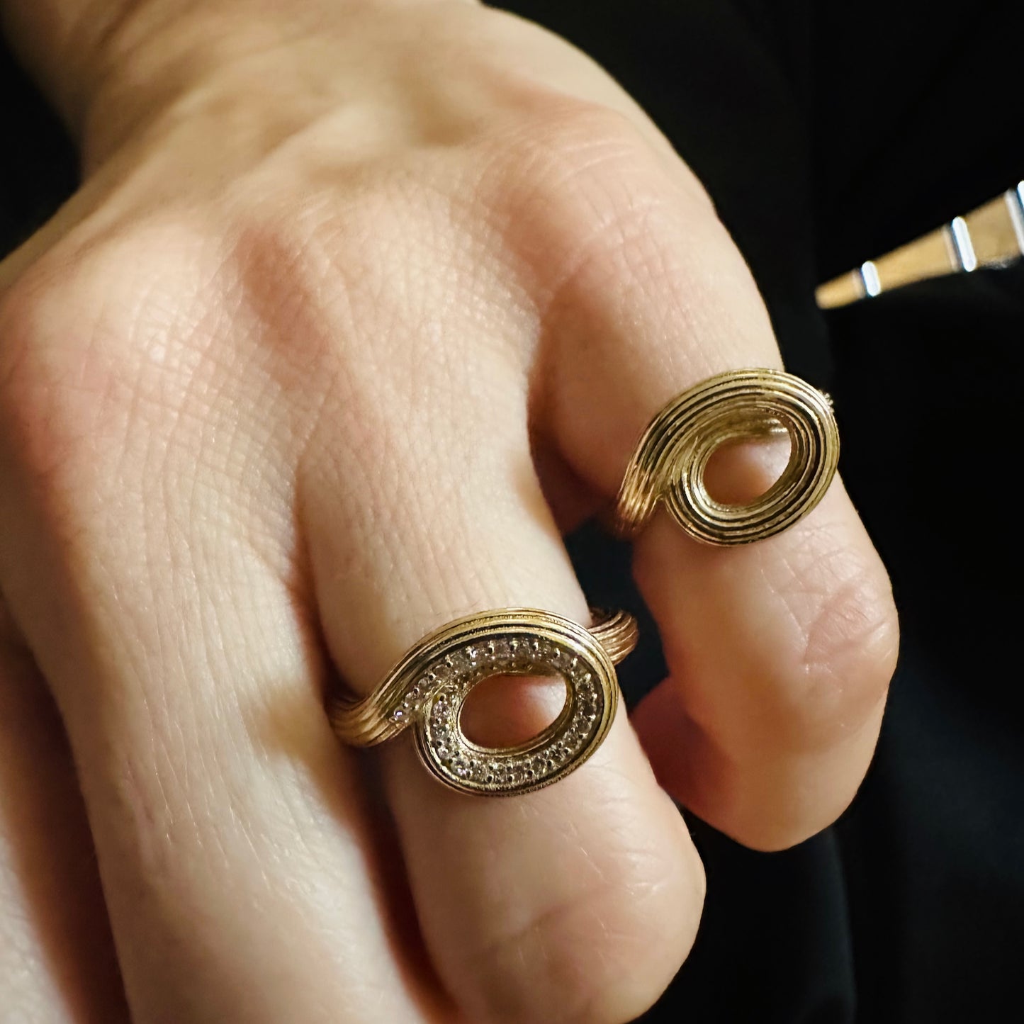 Wave Diamonds Ring