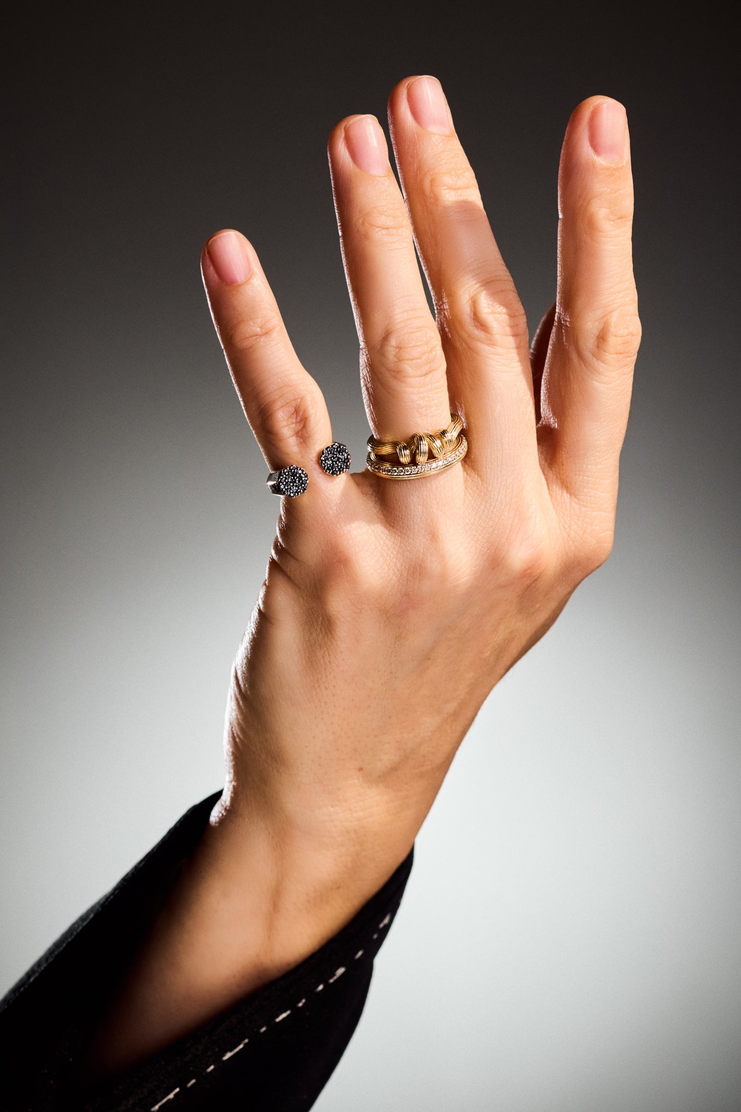 Double Headed Seljuks Sapphire Ring